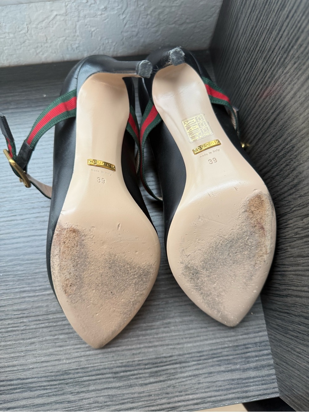 Gucci Black Leather Mary Jane Pumps with Green-Red Web Strap. - Picture 4 of 6